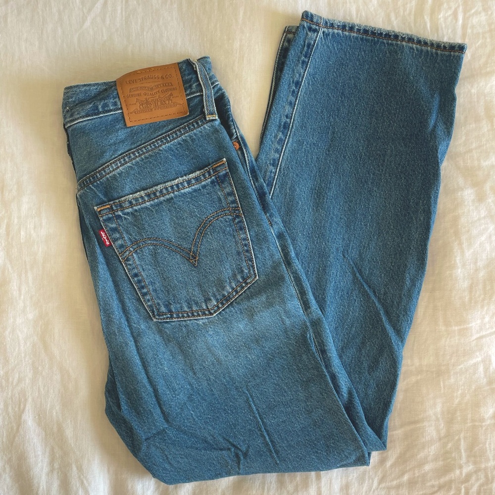 Levi’s Ribcage Straight Demin- sz 27
